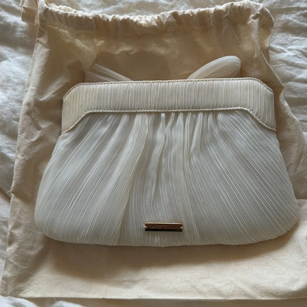 Rayne Pearl Bow Clutch